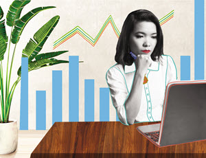 Woman looking at her laptop. 